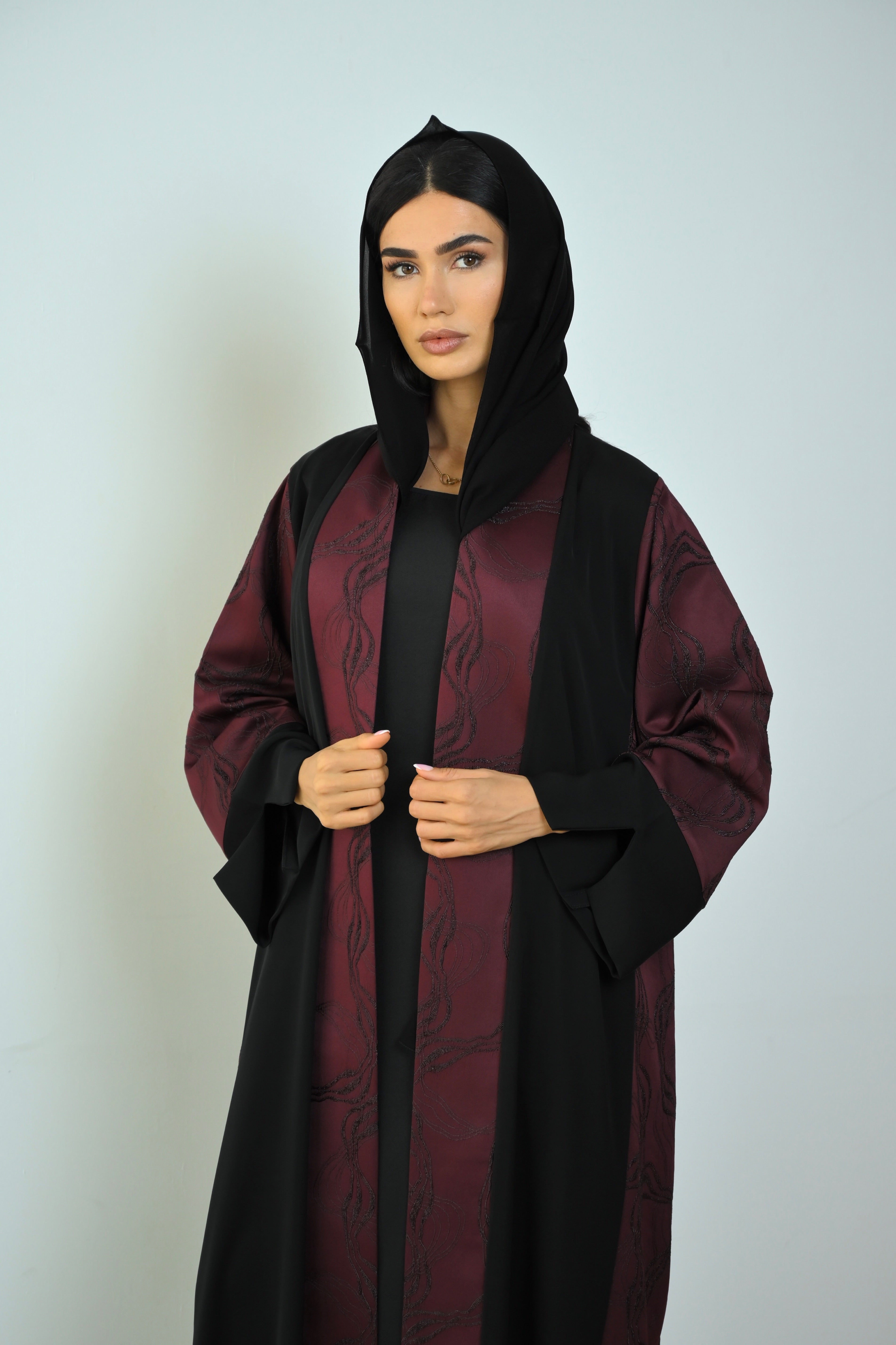 Basic Nada Panel (Black & Maroon Abaya) - BasicAbaya