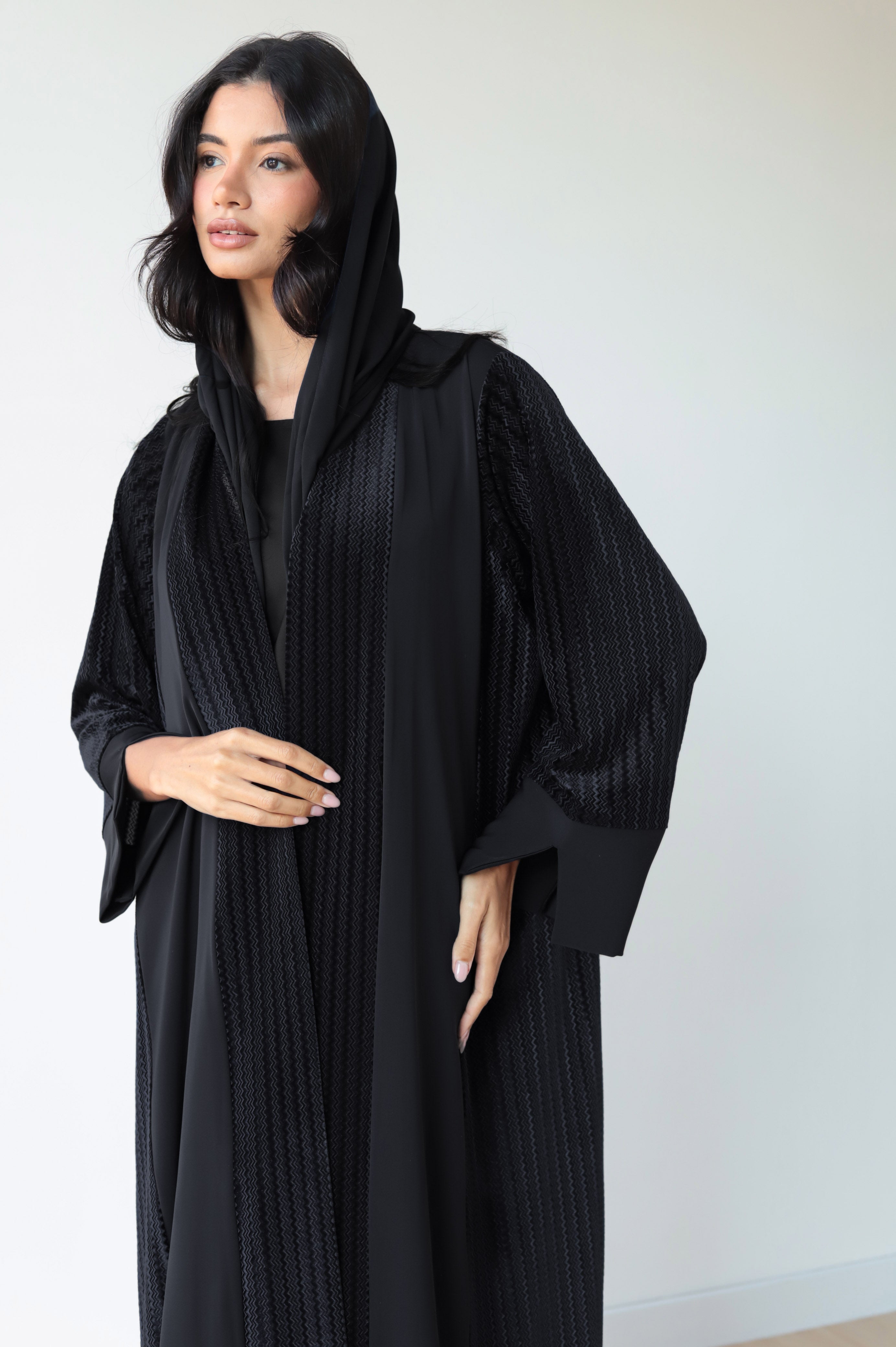 Basic Velvet Nada New (Black Abaya)