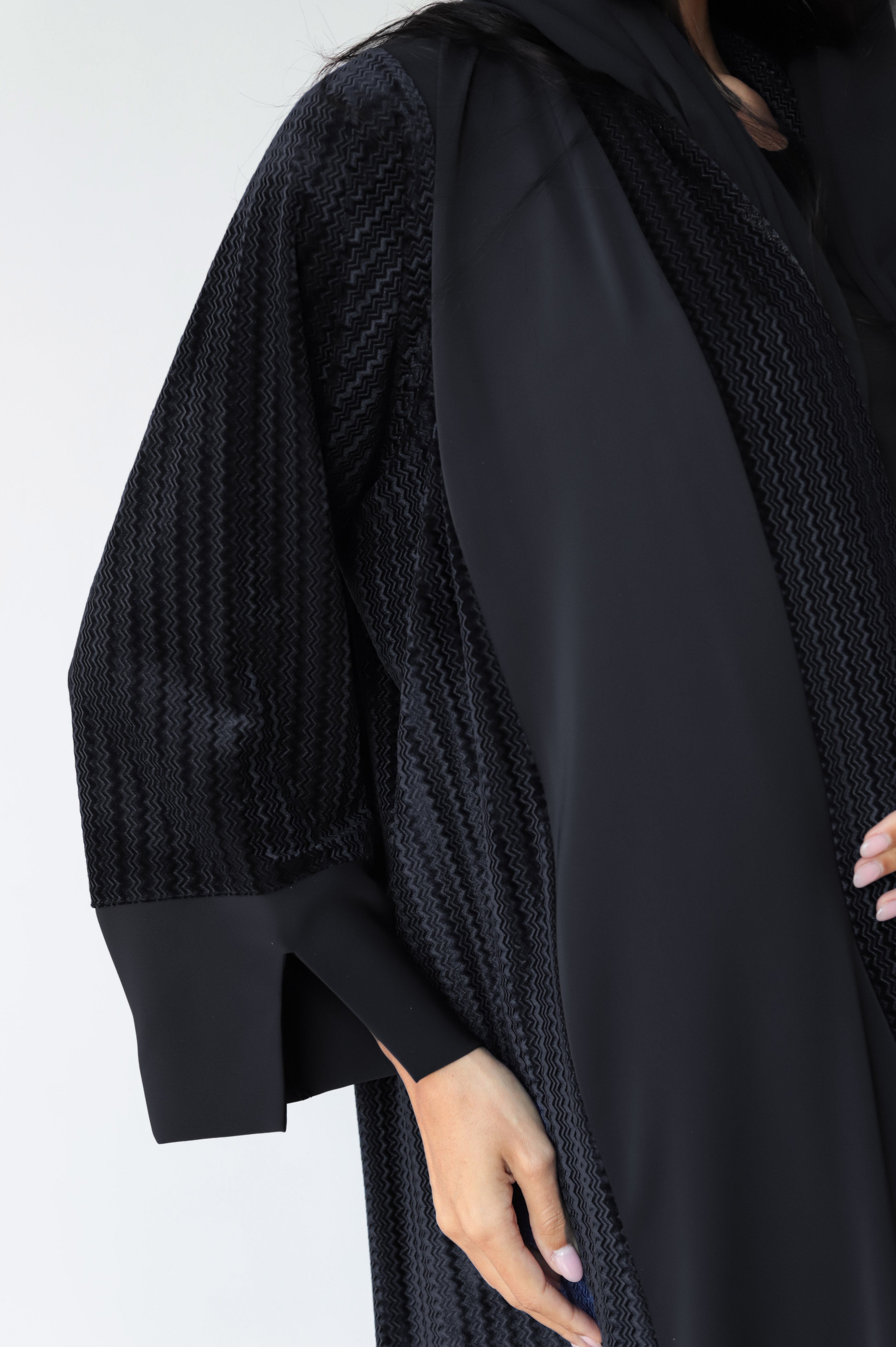 Basic Velvet Nada New (Black Abaya)