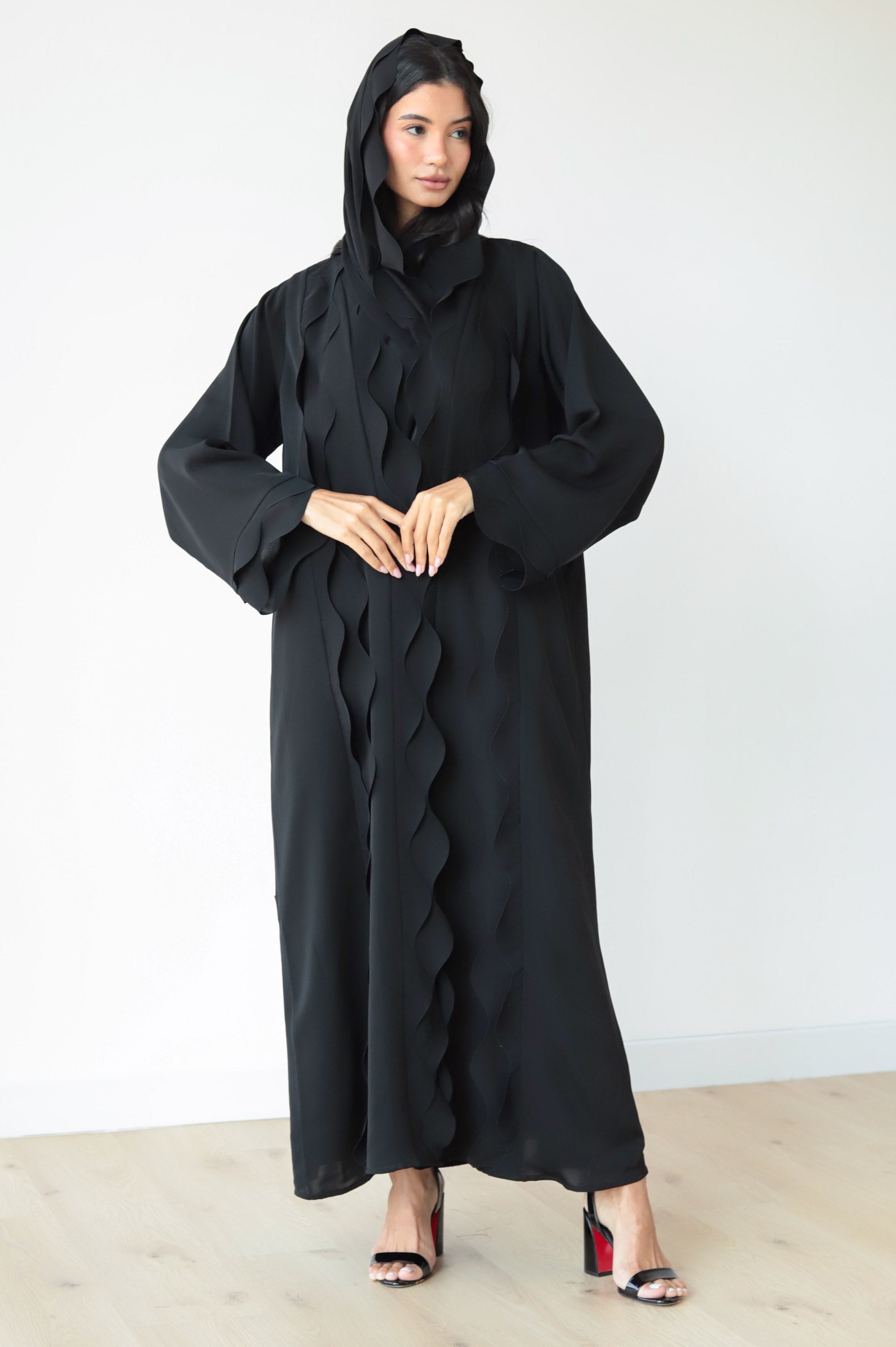 Basic Waves (Black Abaya) - BasicAbaya