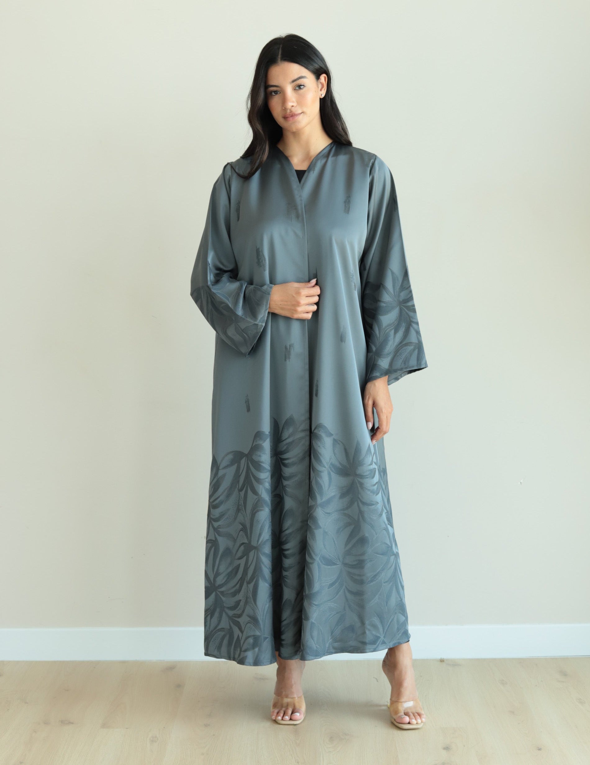 Basic Silky Flower (Grey Abaya )