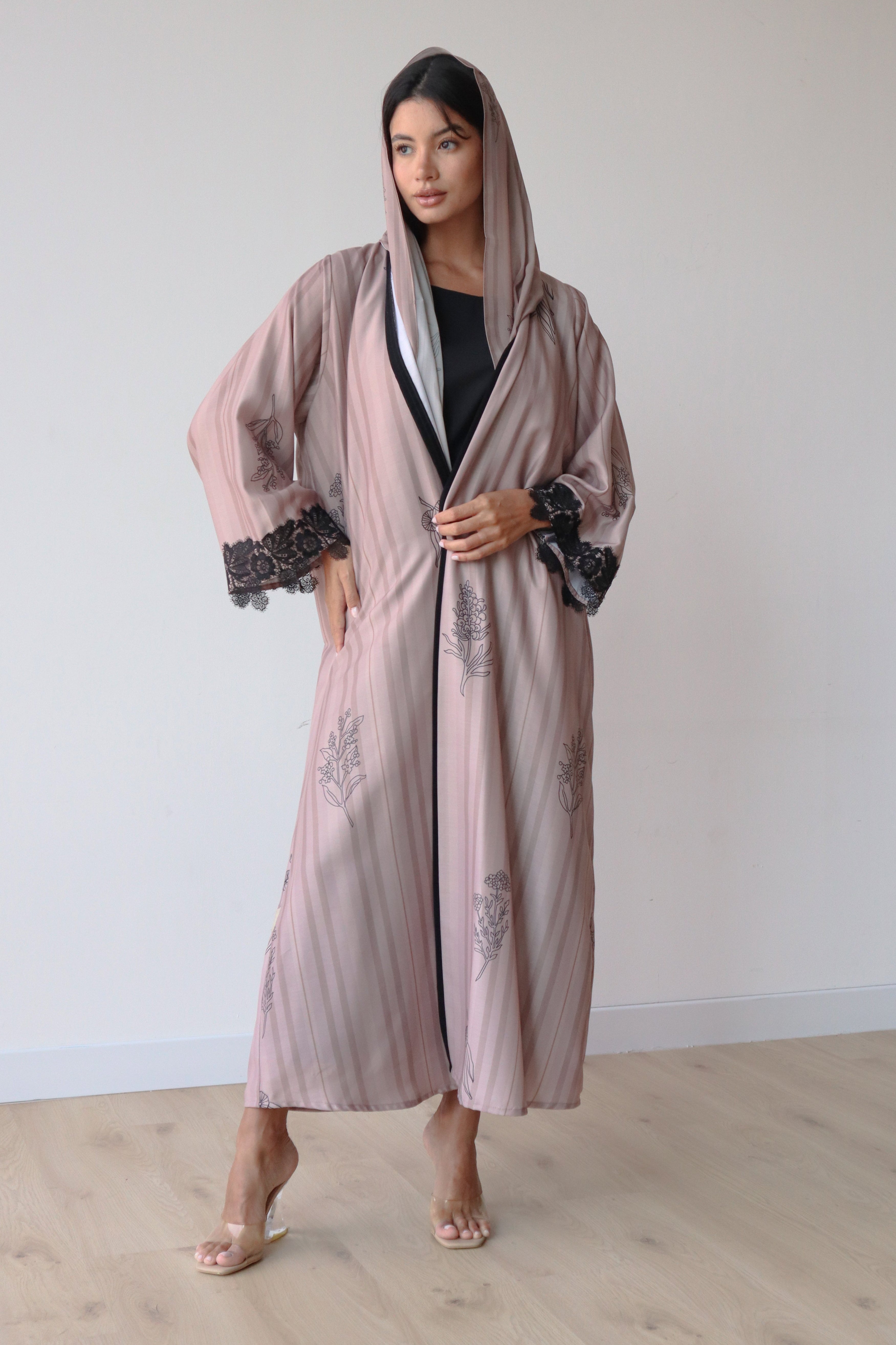 Basic Print Stripes (Beige Abaya)