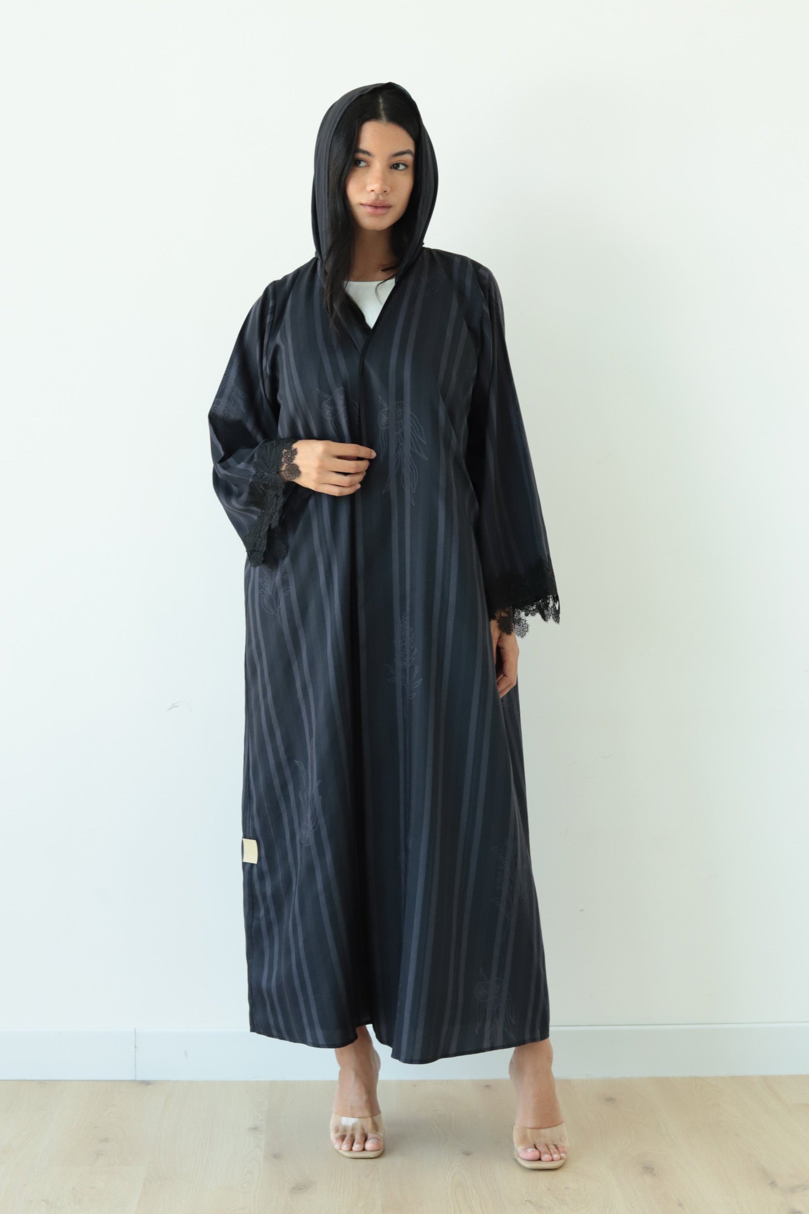 Basic Print Stripes (Black Abaya)
