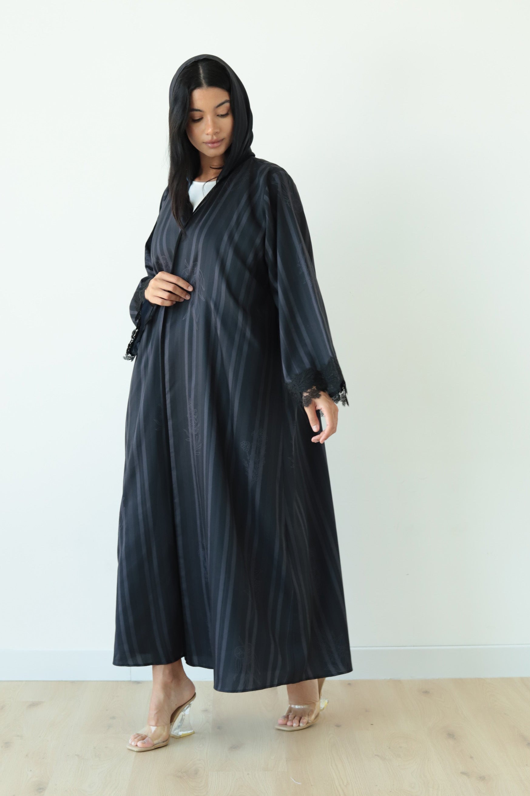 Basic Print Stripes (Black Abaya)