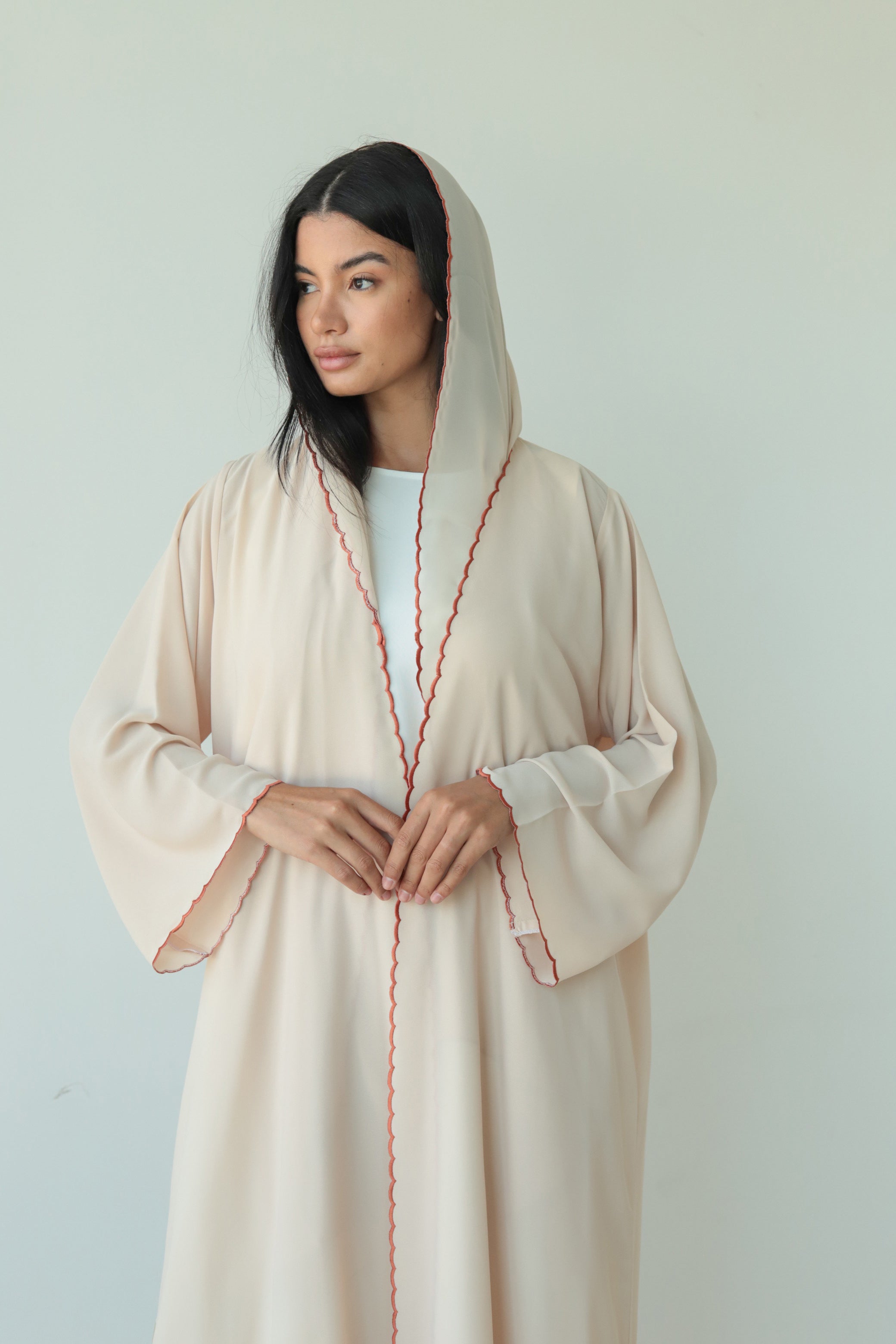 Basic Scallop (Beige Abaya)