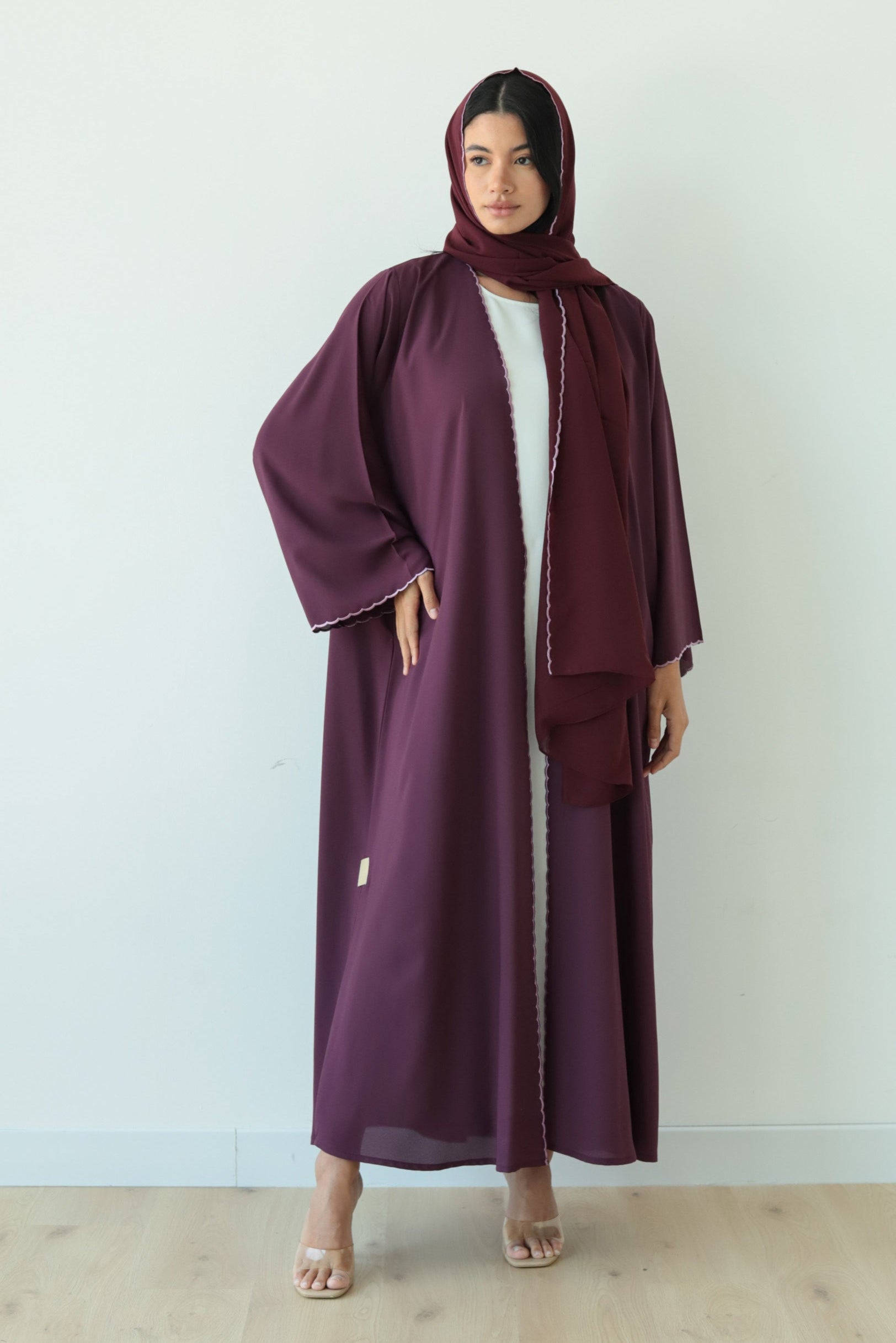 Basic Scallop (Purple Abaya)