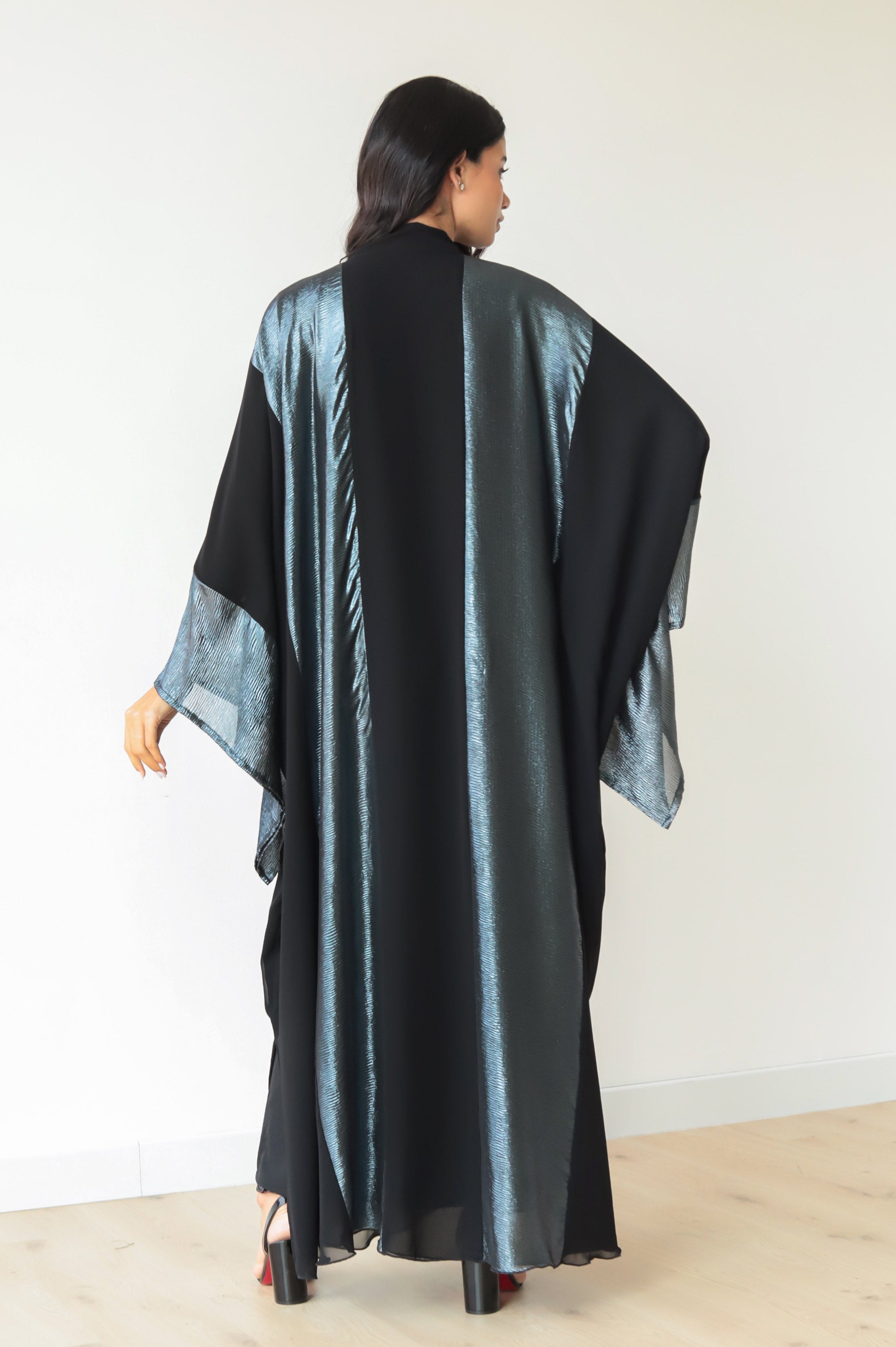 Basic Chiffon (Black & Blue Abaya) - BasicAbaya