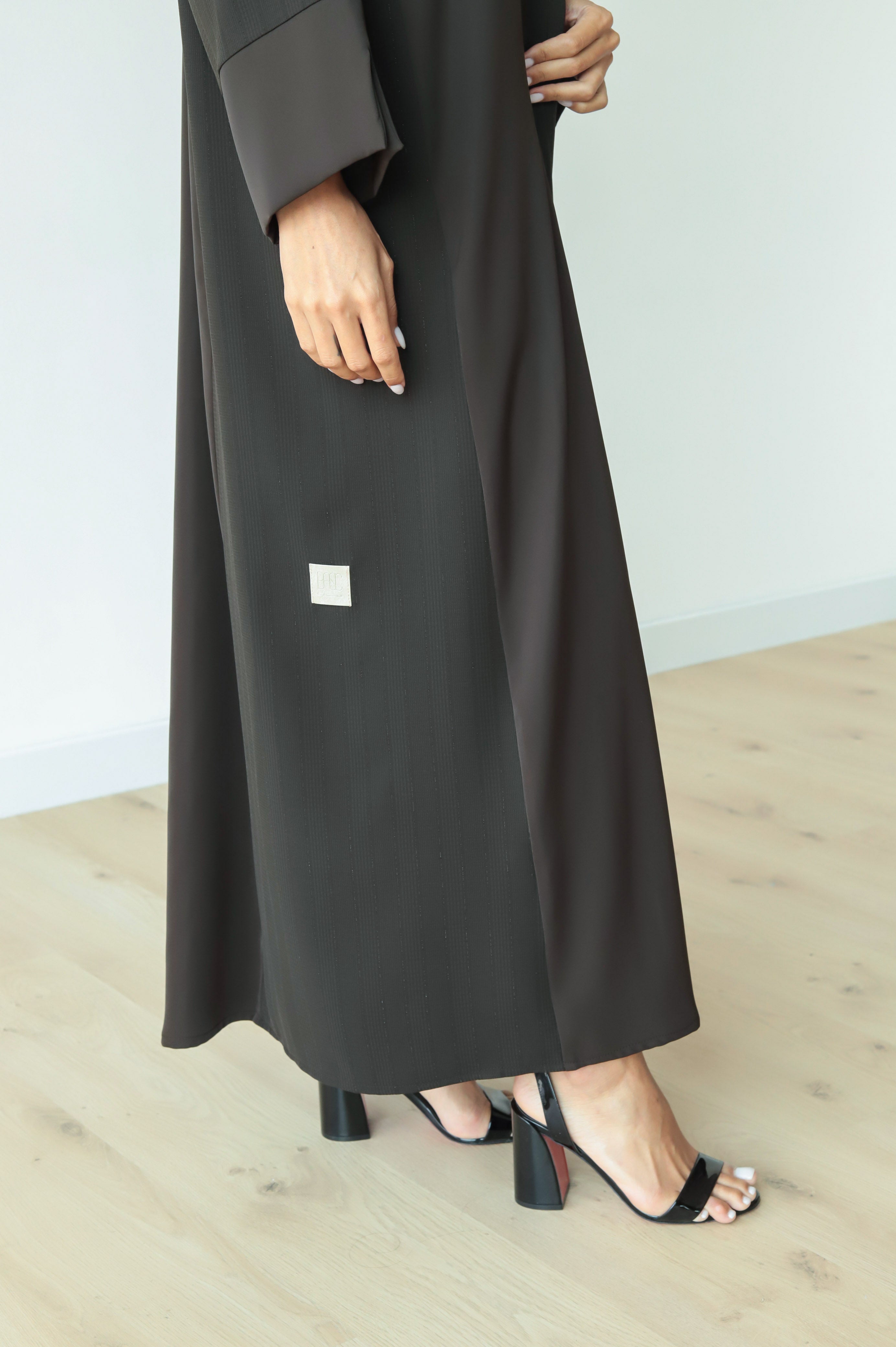 Basic Nada Panel (Dark Olive Abaya) - BasicAbaya