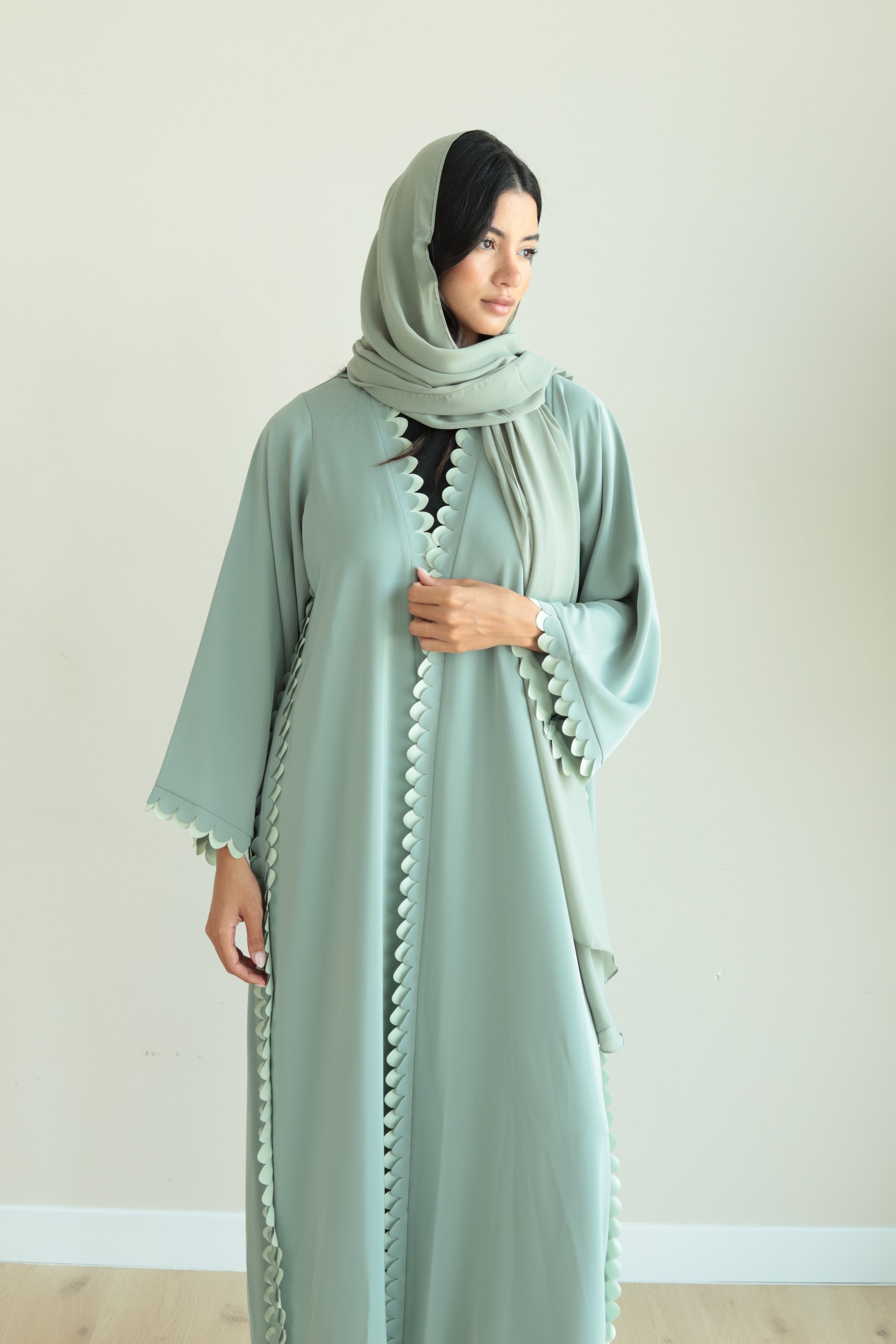 Basic Circles (Light & Dark Green Abaya)