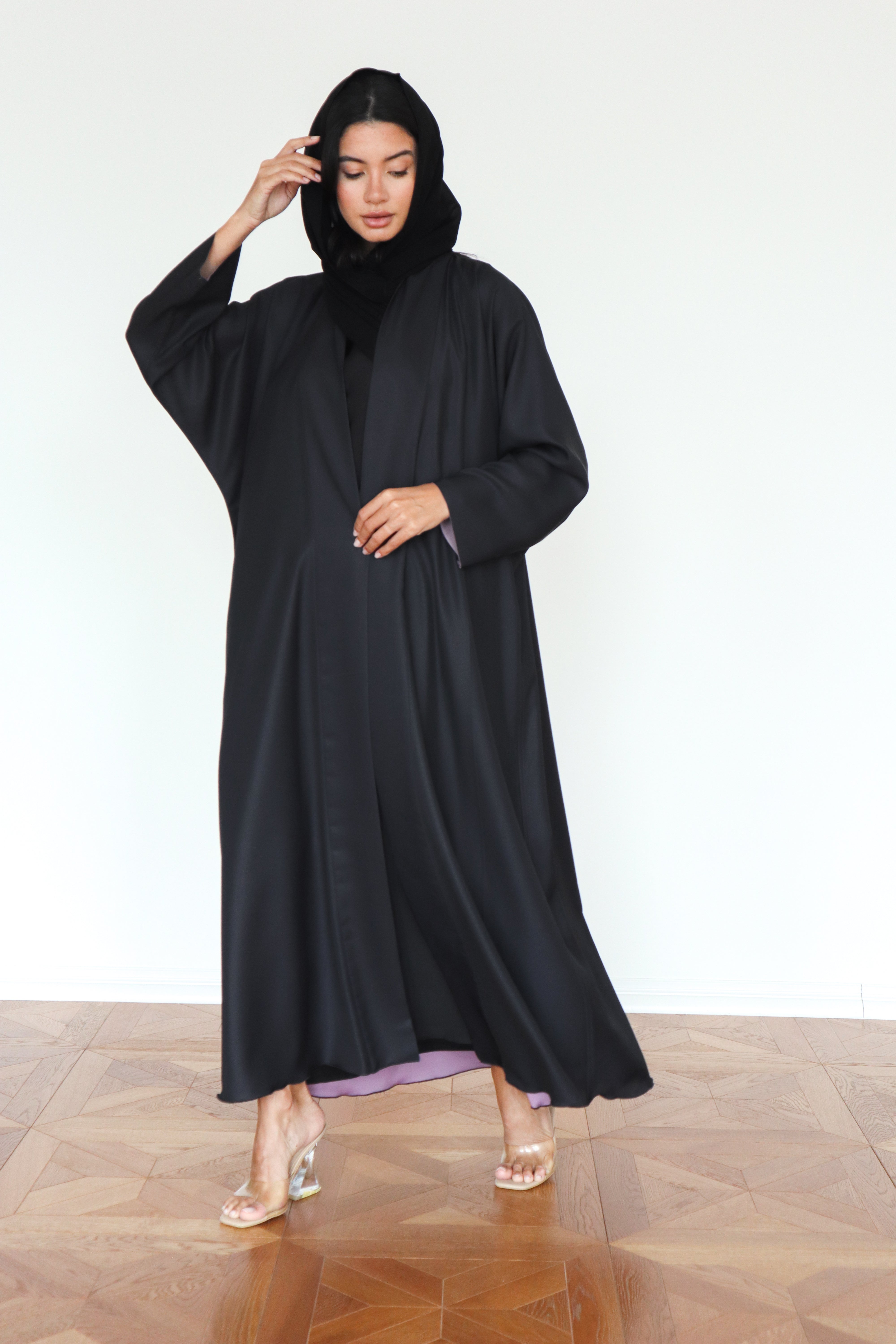 Basic Reversible half bisht (Black & Purple Abaya)