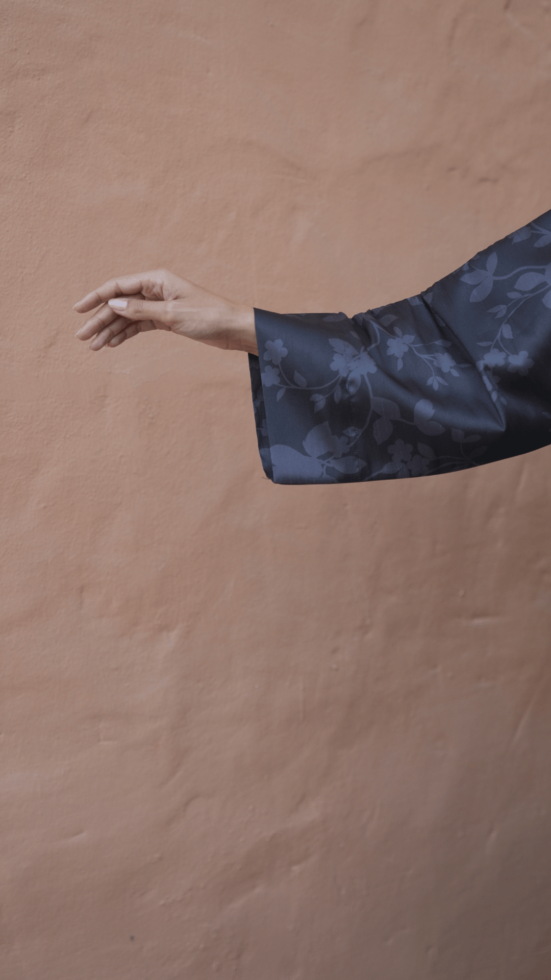 Basic Fall (Black Abaya)