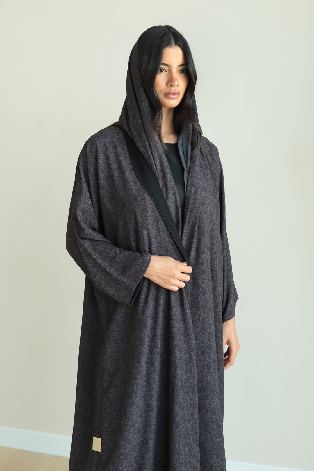 Basic Arabic prints Reversible (Black & Brown Abaya)- Ready to wear
